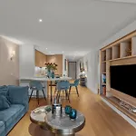 Town House Apartments