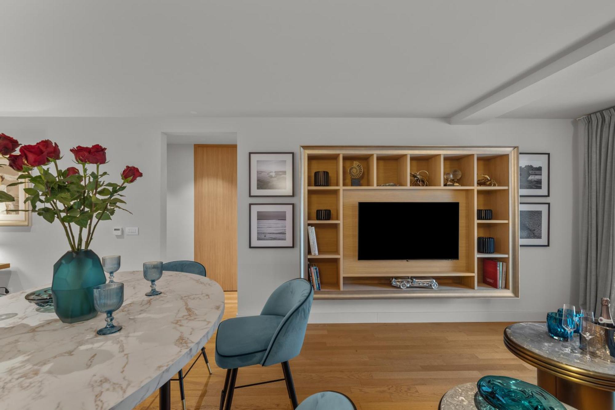 Apartment Town House *